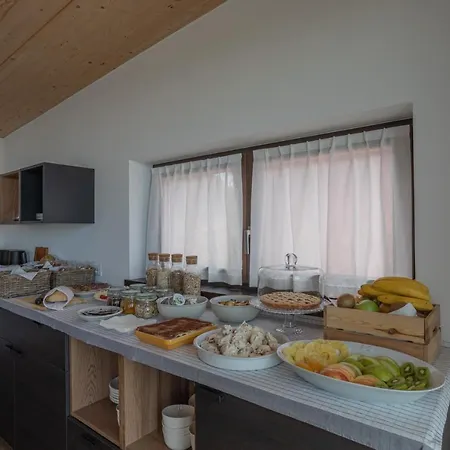 Frühstückspension Insula Felix 4*