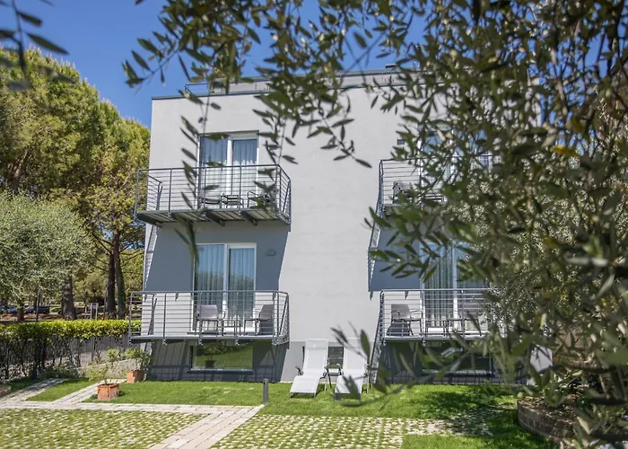 Bed & Breakfast Insula Felix 4*