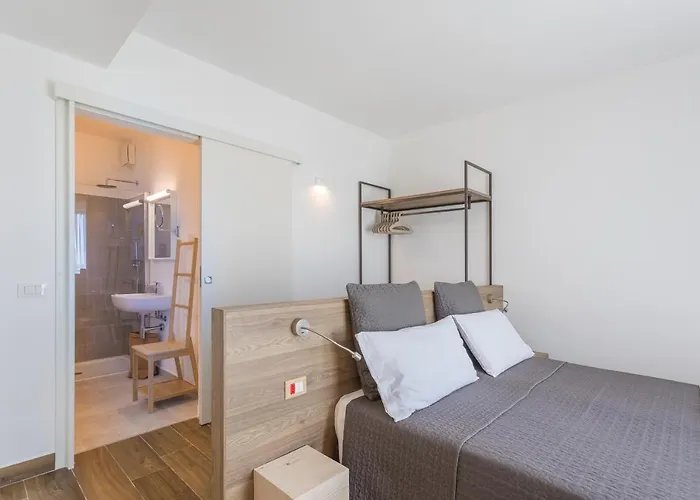 Insula Felix 4* Moniga del Garda