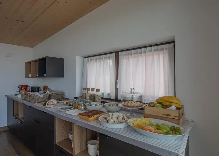 Bed & Breakfast Insula Felix 4*