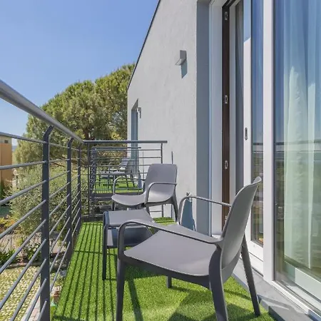 Insula Felix Bed and breakfast